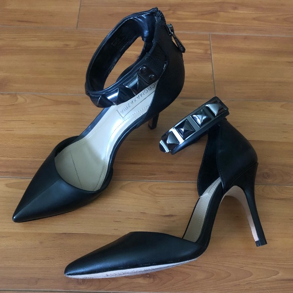 BCBGMaxAzria ankle heels - Picture 2 of 7